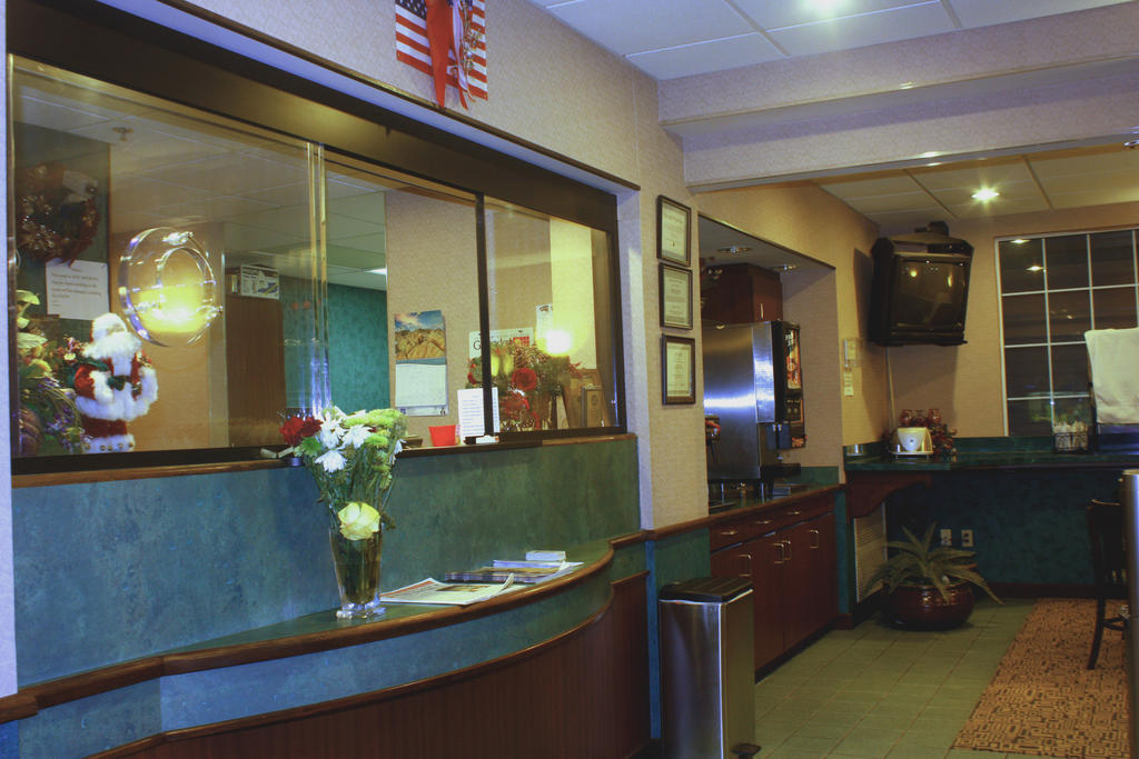 Garden City Inn Екстер'єр фото